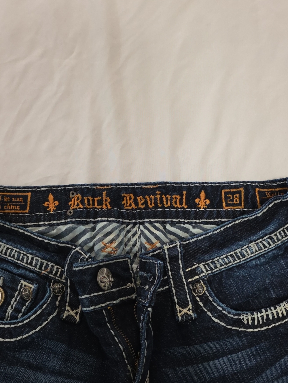 Rock Revival Dark Wash Cropped Jeans with White Contrast Stitching - Picture 4 of 10